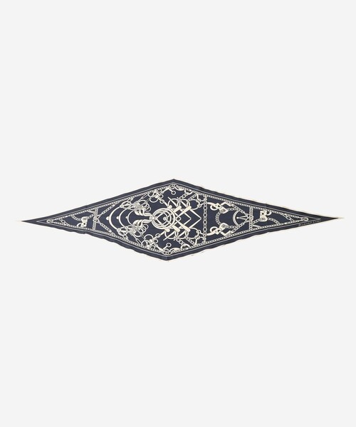 MACKINTOSH LONDON（マッキントッシュ ロンドン）の「【eclat5月号掲載】【Diamond Shape Scarf/ダイヤモンドシェイプスカーフ】ハーネスモチーフダイヤモンドシェイプスカーフ（バンダナ/スカーフ・レディース・ネイビー/ピンク/グレー系その他・FREE）」の10枚目の写真