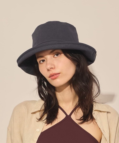 arth（アース）の「arth  Sunny Dry Bucket / アース（ハット・レディース・ホワイト/グリーン/ネイビー/ブルー・M/57.5cm）」の3枚目の写真