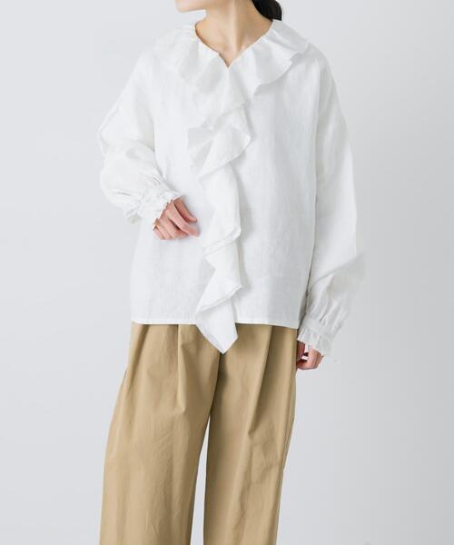 かぐれ（カグレ）の「リネンフリルカラーシャツ（シャツ/ブラウス・レディース・オフホワイト/ブラック/ライトグレー・FREE）」の10枚目の写真