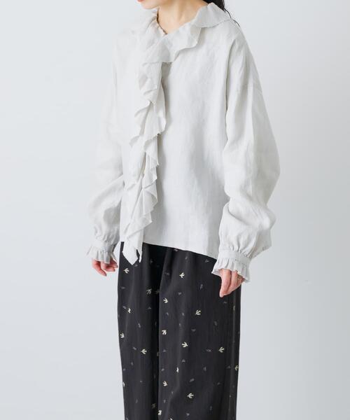 かぐれ（カグレ）の「リネンフリルカラーシャツ（シャツ/ブラウス・レディース・オフホワイト/ブラック/ライトグレー・FREE）」の18枚目の写真