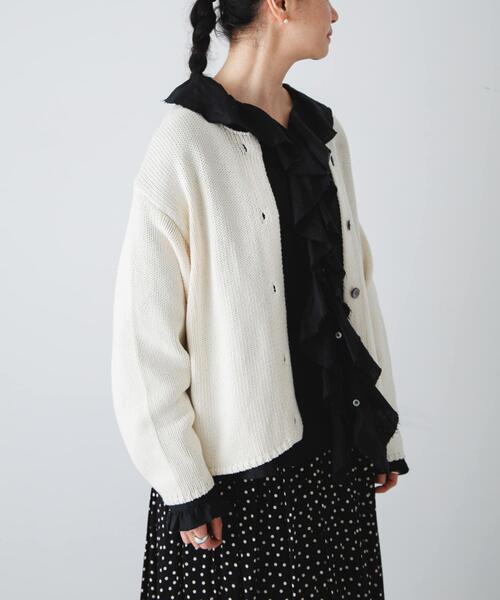 かぐれ（カグレ）の「リネンフリルカラーシャツ（シャツ/ブラウス・レディース・オフホワイト/ブラック/ライトグレー・FREE）」の4枚目の写真