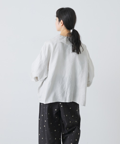 かぐれ(カグレ)の「リネンフリルカラーシャツ(シャツ/ブラウス・レディース・オフホワイト/ブラック/ライトグレー・FREE)」の21枚目の写真