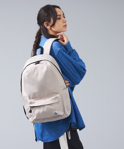 CHUMS（チャムス）の「【CHUMS / チャムス】ハリケーン デイパック リュック / ユニセックス（バックパック/リュック・メンズ・ブラック/ブルー/グレイッシュベージュ/その他・フリー）」の2枚目の写真