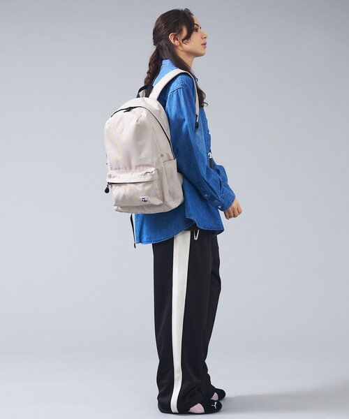 CHUMS（チャムス）の「【CHUMS / チャムス】ハリケーン デイパック リュック / ユニセックス（バックパック/リュック・メンズ・ブラック/ブルー/グレイッシュベージュ/その他・フリー）」の19枚目の写真