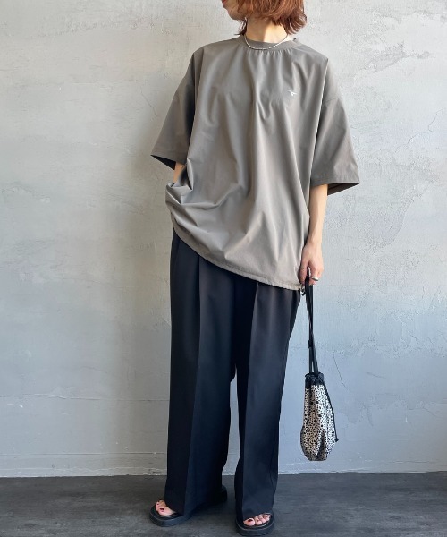 MIZUNO（ミズノ　）の「【WEB先行予約】[MIZUNO/ミズノ] 別注 4WAYストレッチ バックプリントTシャツ（Tシャツ/カットソー・レディース・ネイビー/チャコール/ブラック・S/XL/L/M）」の20枚目の写真