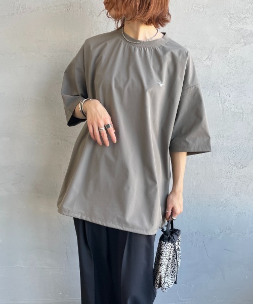 MIZUNO（ミズノ　）の「【WEB先行予約】[MIZUNO/ミズノ] 別注 4WAYストレッチ バックプリントTシャツ（Tシャツ/カットソー・レディース・ネイビー/チャコール/ブラック・S/XL/L/M）」の17枚目の写真