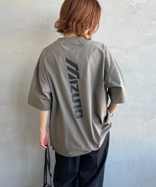 MIZUNO（ミズノ　）の「【WEB先行予約】[MIZUNO/ミズノ] 別注 4WAYストレッチ バックプリントTシャツ（Tシャツ/カットソー・レディース・ネイビー/チャコール/ブラック・S/XL/L/M）」の19枚目の写真