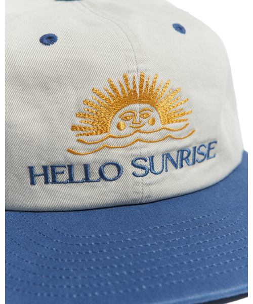 HELLO SUNRISE（ハローサンライズ）の「Two Tone Washed OG Logo 6Panel Cap_Beige & Vintage Blue（キャップ・レディース・その他・FREE）」の7枚目の写真