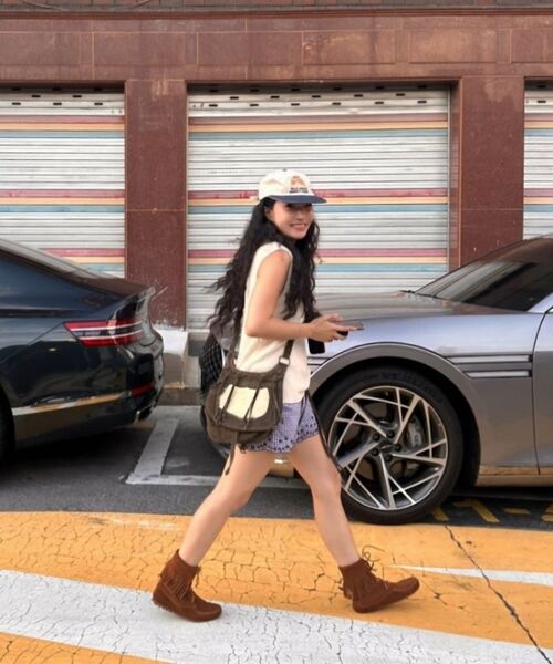 HELLO SUNRISE（ハローサンライズ）の「Two Tone Washed OG Logo 6Panel Cap_Beige & Vintage Blue（キャップ・レディース・その他・FREE）」の14枚目の写真