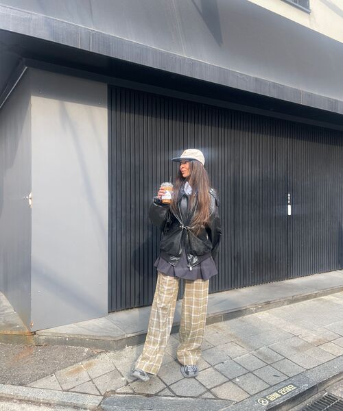 HELLO SUNRISE（ハローサンライズ）の「Two Tone Washed OG Logo 6Panel Cap_Beige & Vintage Blue（キャップ・レディース・その他・FREE）」の20枚目の写真