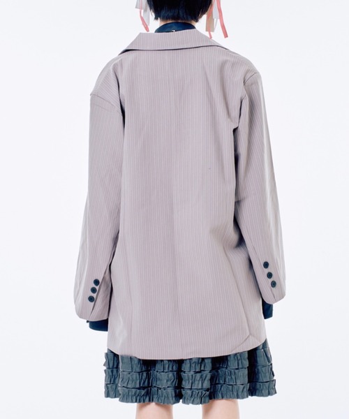 Never mind the XU / Chikashitsu+（ネバーマインド ザ エックスユー / チカシツプラス）の「【Nerd out XU】big stripe tailored jacket / 【ナードアウトエックスユー】ビッグストライプテーラードジャケット <着用動画あり>（テーラードジャケット・メンズ・グレー・M）」の15枚目の写真