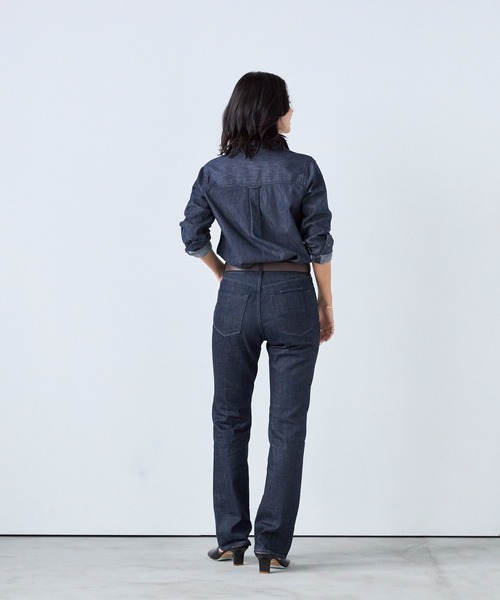 YANUK(ヤヌーク)の「スリムストレート"ANNETTE"(デニムパンツ・レディース・ワンウォッシュ・27inch/26inch/25inch/24inch/23inch/22inch)」の3枚目の写真