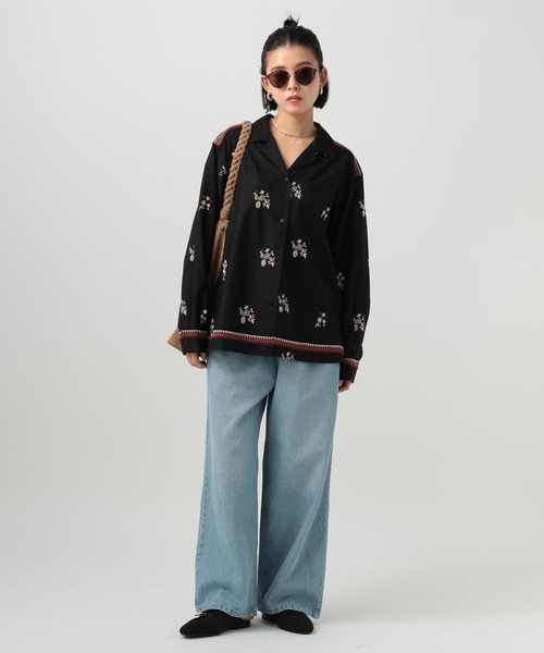 BAYFLOW(ベイフロー)の「エンブロイダリーシャツ(シャツ/ブラウス・レディース・オフホワイト/ブラック・FREE)」の14枚目の写真