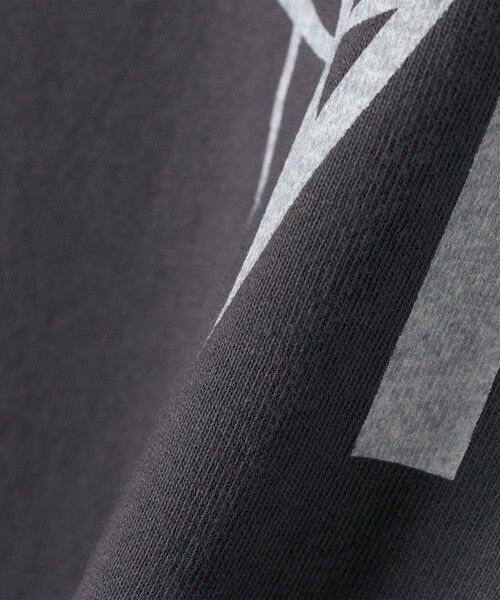 +81BRANCA(ハチイチブランカ)の「【SHIPS別注】81BRANCA: 5分袖 ロゴ TEE(Tシャツ/カットソー・レディース・ベージュ/チャコールグレー/オフホワイト・ONE SIZE)」の6枚目の写真