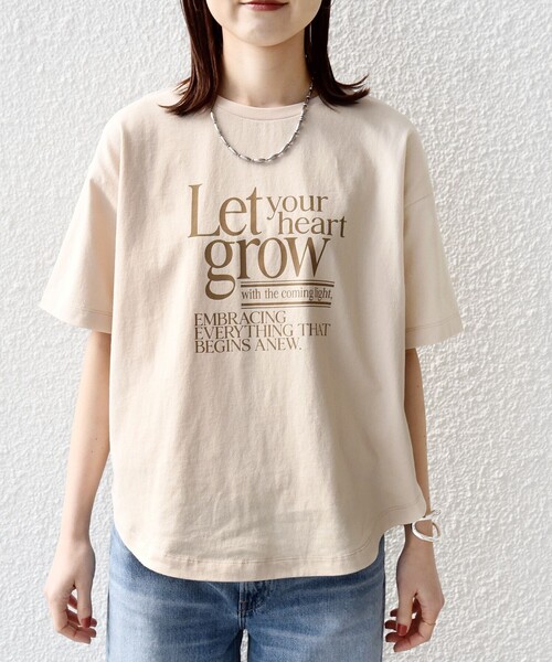 +81BRANCA(ハチイチブランカ)の「【SHIPS別注】81BRANCA: 5分袖 ロゴ TEE(Tシャツ/カットソー・レディース・ベージュ/チャコールグレー/オフホワイト・ONE SIZE)」の11枚目の写真