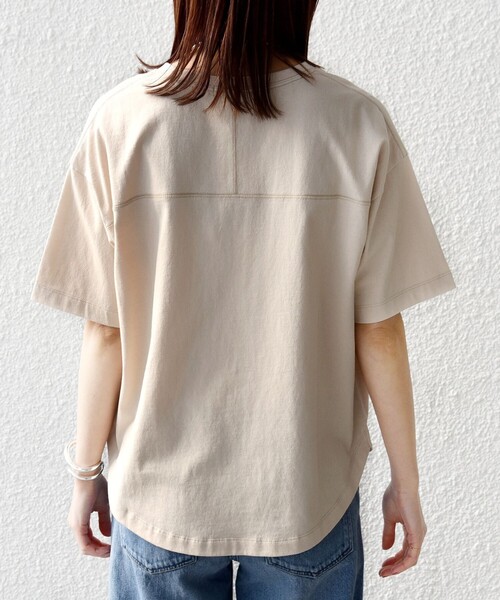 +81BRANCA(ハチイチブランカ)の「【SHIPS別注】81BRANCA: 5分袖 ロゴ TEE(Tシャツ/カットソー・レディース・ベージュ/チャコールグレー/オフホワイト・ONE SIZE)」の13枚目の写真