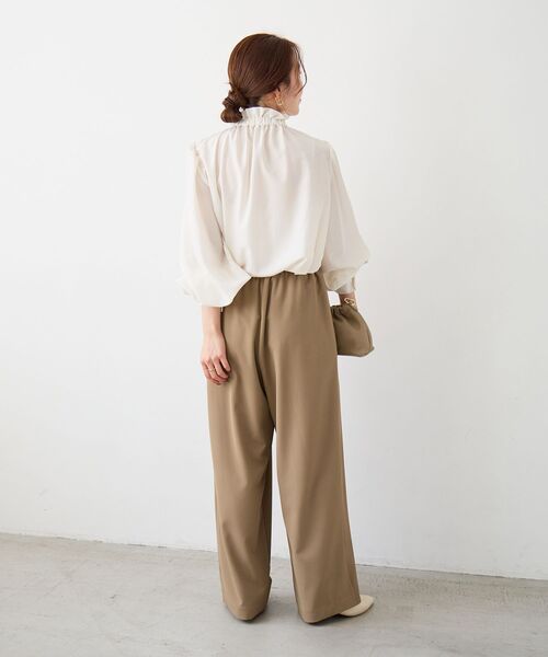 le.coeur blanc(ルクールブラン)の「フルダルイージーワイドパンツ(その他パンツ・レディース・サックスブルー/キャメル/ネイビー・36/38)」の11枚目の写真