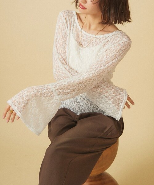 Remind me and forever（リマインドミーアンドフォーエバー）の「【レディライクなきこなしに】レースフレアー袖プルオーバー（Tシャツ/カットソー・レディース・オフホワイト/ブラック・FREE）」の10枚目の写真