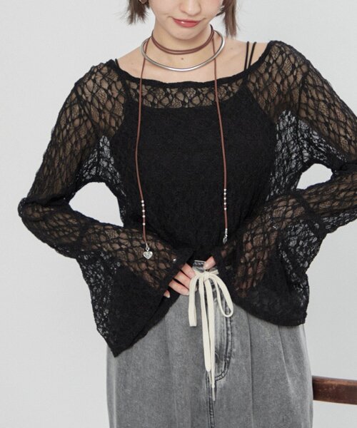 Remind me and forever（リマインドミーアンドフォーエバー）の「【レディライクなきこなしに】レースフレアー袖プルオーバー（Tシャツ/カットソー・レディース・オフホワイト/ブラック・FREE）」の16枚目の写真