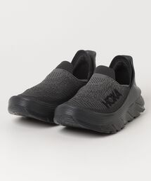 HOKA | ホカ 【HOKA】- ユニセックス スニーカー【U RESTORE TC-BLACK / BLACK 1134532-BBLC】(スリッポン)