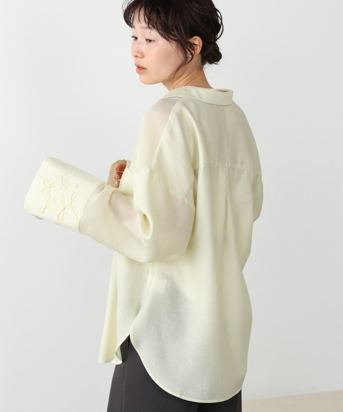 Bab（バブ）の「コード刺しゅうワイドカフスオーバーシャツ（シャツ/ブラウス・レディース・ブルー/オフホワイト/イエロー・M）」の18枚目の写真