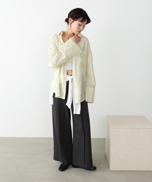 Bab（バブ）の「コード刺しゅうワイドカフスオーバーシャツ（シャツ/ブラウス・レディース・ブルー/オフホワイト/イエロー・M）」の20枚目の写真