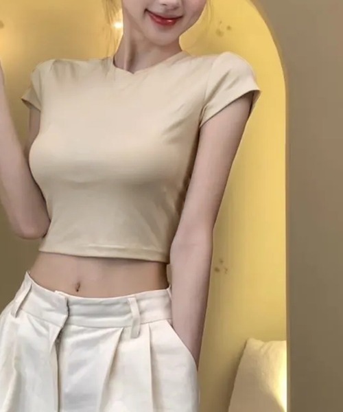 Songe(ソンジュ)の「ドローストリングバックレス背あき半袖Tシャツ(Tシャツ/カットソー・レディース・オフホワイト/ブラック/ホワイト・L/M/S)」の3枚目の写真