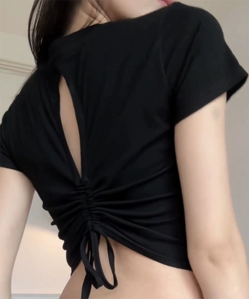 Songe(ソンジュ)の「ドローストリングバックレス背あき半袖Tシャツ(Tシャツ/カットソー・レディース・オフホワイト/ブラック/ホワイト・L/M/S)」の5枚目の写真