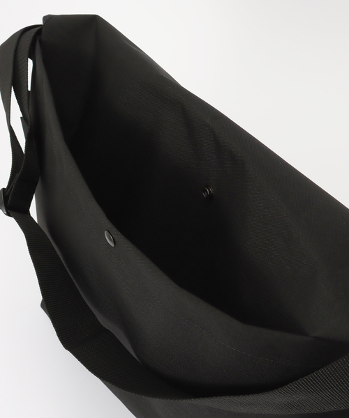 OUTDOOR PRODUCTS（アウトドアプロダクツ）の「OUTDOOR PRODUCTS USA SHOULDERBAG（ショルダーバッグ・レディース・ブラック・FREE）」の13枚目の写真
