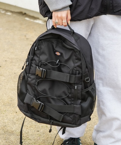 Dickies（ディッキーズ）の「【DICKIES/ディッキーズ】ホールドベルトデイバッグ 容量約26L（バックパック/リュック・メンズ・ブラック・FREE）」の4枚目の写真