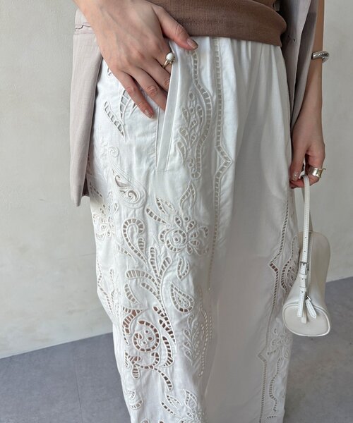 DouDou（ドゥドゥ）の「刺繍レースコットンパンツ（その他パンツ・レディース・ブラック/ブラウン/ホワイト・FREE）」の13枚目の写真