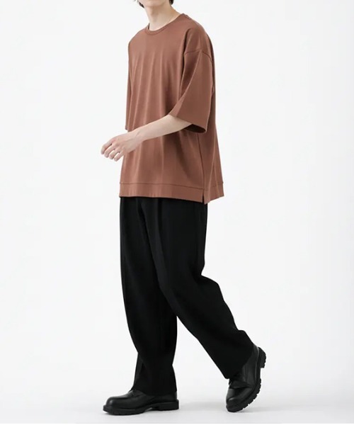 revertical(リバーティカル)の「オーバーサイズ クルーネック 半袖Tシャツ(Tシャツ/カットソー・メンズ・ブラック/ブラウン/グレー/グリーン/ブルー/ベージュ・MEDIUM/SMALL/LARGE)」の20枚目の写真