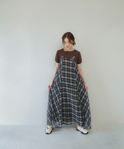 KBF（ケイビーエフ）の「チェックプリーツキャミワンピース（ワンピース・レディース・レッド系その他/ブラウン系その他/ブラック系その他・ONE）」の14枚目の写真