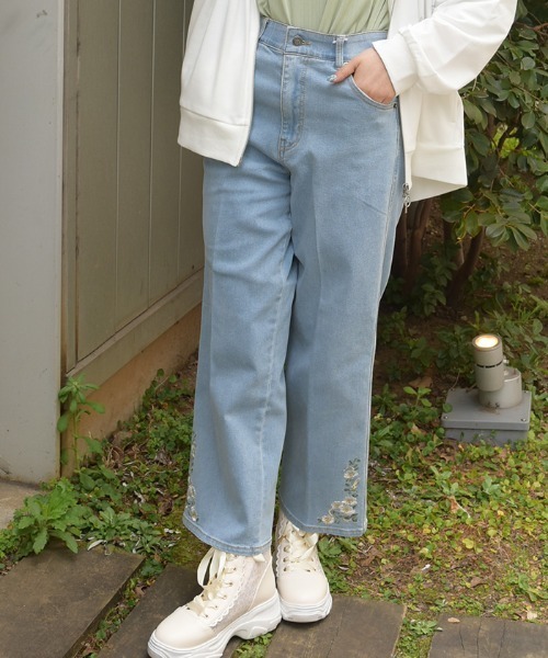 axes femme（アクシーズファム）の「フラワー刺繍裏ゴムデニムＰＴ（その他パンツ・レディース・ケミカルウォッシュ/インディゴブルー・MEDIUM/LARGE）」の17枚目の写真