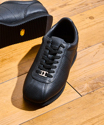 Tomo & Co（トモアンドシーオー）の「Tomo&Co トモアンドシーオー / RAJA JOG TRAINER COOTIE PRODUCTIONS クーティープロダクションズコラボレーションVIBRAMソールスニーカー / TM-COOTIE-0002（スニーカー）」