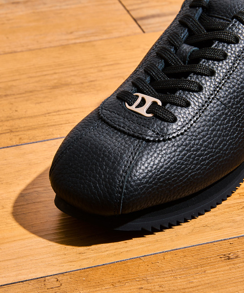COOTIE PRODUCTIONS（クーティープロダクションズ）の「Tomo&Co トモアンドシーオー / RAJA JOG TRAINER COOTIE PRODUCTIONS クーティープロダクションズコラボレーションVIBRAMソールスニーカー / TM-COOTIE-0002（スニーカー・メンズ・ブラック・26cm/27cm/25cm）」の6枚目の写真