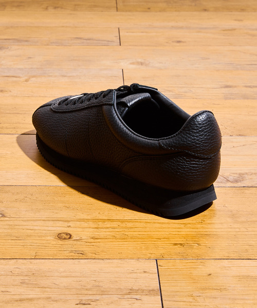 COOTIE PRODUCTIONS（クーティープロダクションズ）の「Tomo&Co トモアンドシーオー / RAJA JOG TRAINER COOTIE PRODUCTIONS クーティープロダクションズコラボレーションVIBRAMソールスニーカー / TM-COOTIE-0002（スニーカー・メンズ・ブラック・26cm/27cm/25cm）」の9枚目の写真