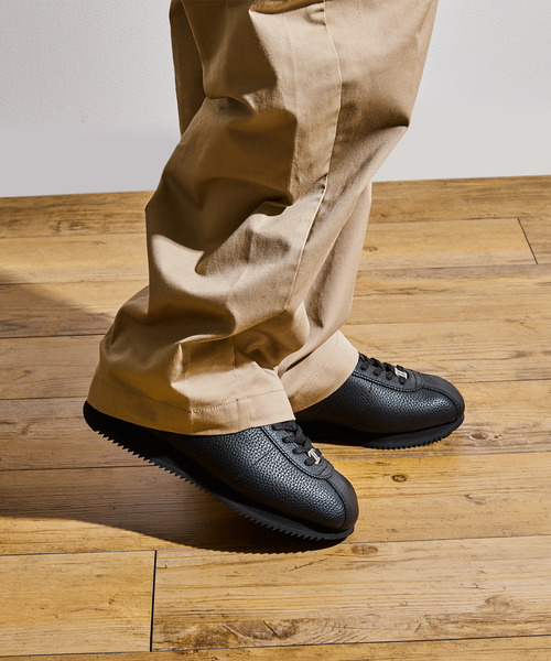 COOTIE PRODUCTIONS（クーティープロダクションズ）の「Tomo&Co トモアンドシーオー / RAJA JOG TRAINER COOTIE PRODUCTIONS クーティープロダクションズコラボレーションVIBRAMソールスニーカー / TM-COOTIE-0002（スニーカー・メンズ・ブラック・26cm/27cm/25cm）」の15枚目の写真