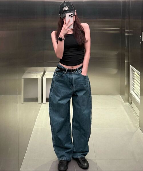 MUSINSA STANDARD WOMAN（ムシンサスタンダードウーマン）の「ウィメンズカーブドデニムパンツ [ミディアムインディゴ]（デニムパンツ・レディース・その他・24/25/26/27/28/29/30）」の6枚目の写真