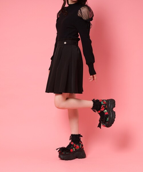 cs T&P(シーエスティーアンドピー)の「夢見るシリーズ厚底2WAYスニーカー(パンプス・レディース・ホワイト/ブラック系8/ブラック・L/M/S/LL)」の14枚目の写真