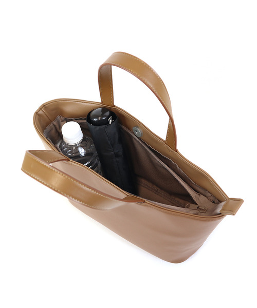 Un coeur(アンクール)の「【Un coeur/アンクール】3LAYER TOTE / 3レイヤートート kareem / K906016(トートバッグ・レディース・ブラウン系その他/ブラック/グレイッシュベージュ・FREE)」の6枚目の写真
