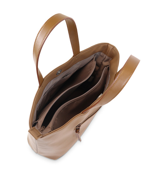Un coeur(アンクール)の「【Un coeur/アンクール】3LAYER TOTE / 3レイヤートート kareem / K906016(トートバッグ・レディース・ブラウン系その他/ブラック/グレイッシュベージュ・FREE)」の7枚目の写真