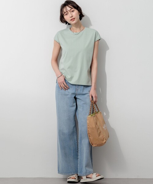 23区 S(ニジュウサンクチイサイサイズ)の「ハイエンド フレンチスリーブ Tシャツ(Tシャツ/カットソー・レディース・ライトグリーン系/ダークブラウン系/ブラック系/ホワイト系・32)」の10枚目の写真