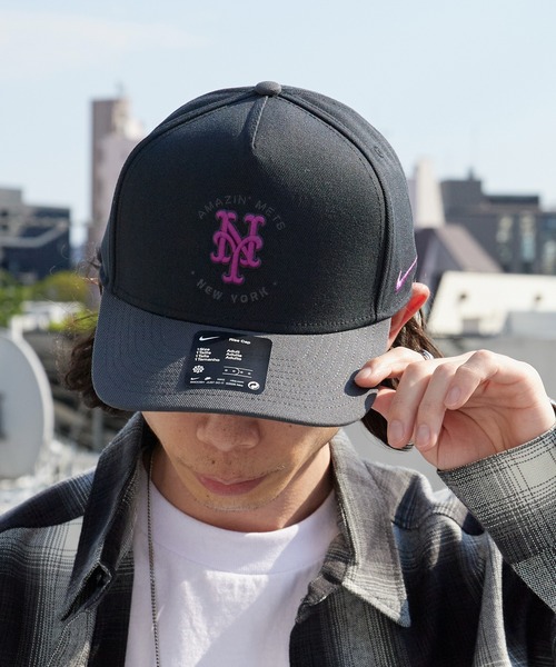 NIKE(ナイキ)の「ナイキ/NIKE CITY CONNECT CAP キャップ メジャーリーグ ベースボールキャップ 秋 秋服 2026年秋冬(キャップ・メンズ・ナチュラル/ブラック・M/L)」の2枚目の写真