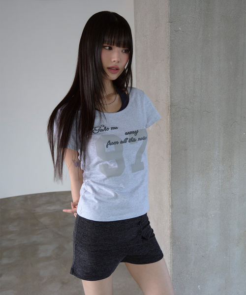 PRENDA(プレンダ)の「97 CURVED LAYERED GRAPHIC TOP GRAY(Tシャツ/カットソー・レディース・その他・F)」の6枚目の写真