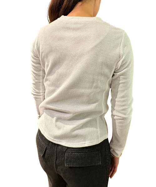 COOK JEANS(クックジーンズ)の「ワッフルVロンT(Tシャツ/カットソー・レディース・ホワイト/ブラック/グレー・FREE)」の14枚目の写真