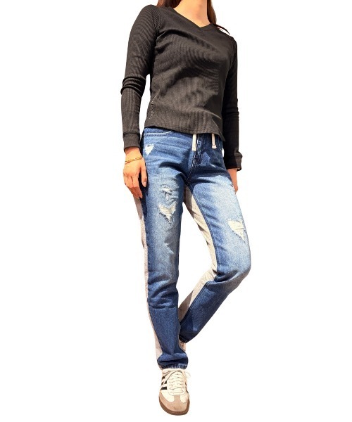 COOK JEANS(クックジーンズ)の「ワッフルVロンT(Tシャツ/カットソー・レディース・ホワイト/ブラック/グレー・FREE)」の8枚目の写真