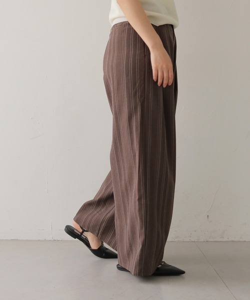 cheriella(シェリエラ)の「【cheriella】リネンライクストライプワイドスラックス LINEN-LIKE STRIPE WIDE SLACKS(スラックス・レディース・ブラウン/アイボリー・FREE)」の14枚目の写真