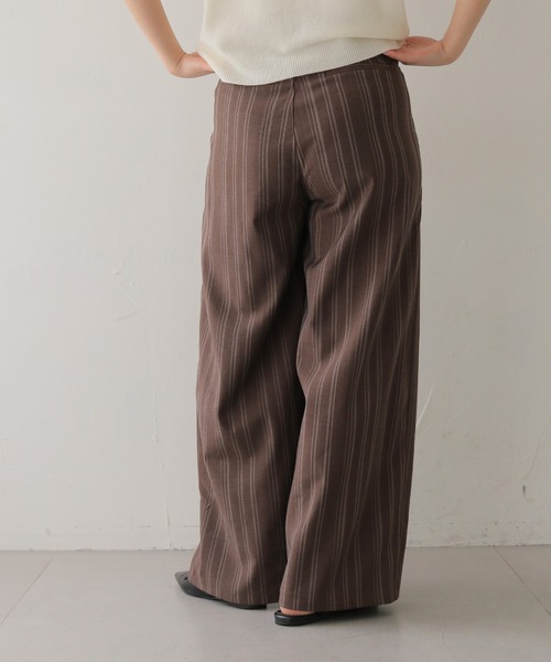 cheriella(シェリエラ)の「【cheriella】リネンライクストライプワイドスラックス LINEN-LIKE STRIPE WIDE SLACKS(スラックス・レディース・ブラウン/アイボリー・FREE)」の9枚目の写真
