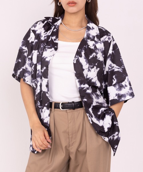 WYZ wear(ダブリューワイジィーウェア)の「オーバーサイズモノトーン総柄開襟シャツ/ユニセックス(シャツ/ブラウス・メンズ・ブラック・L/M/XL)」の5枚目の写真